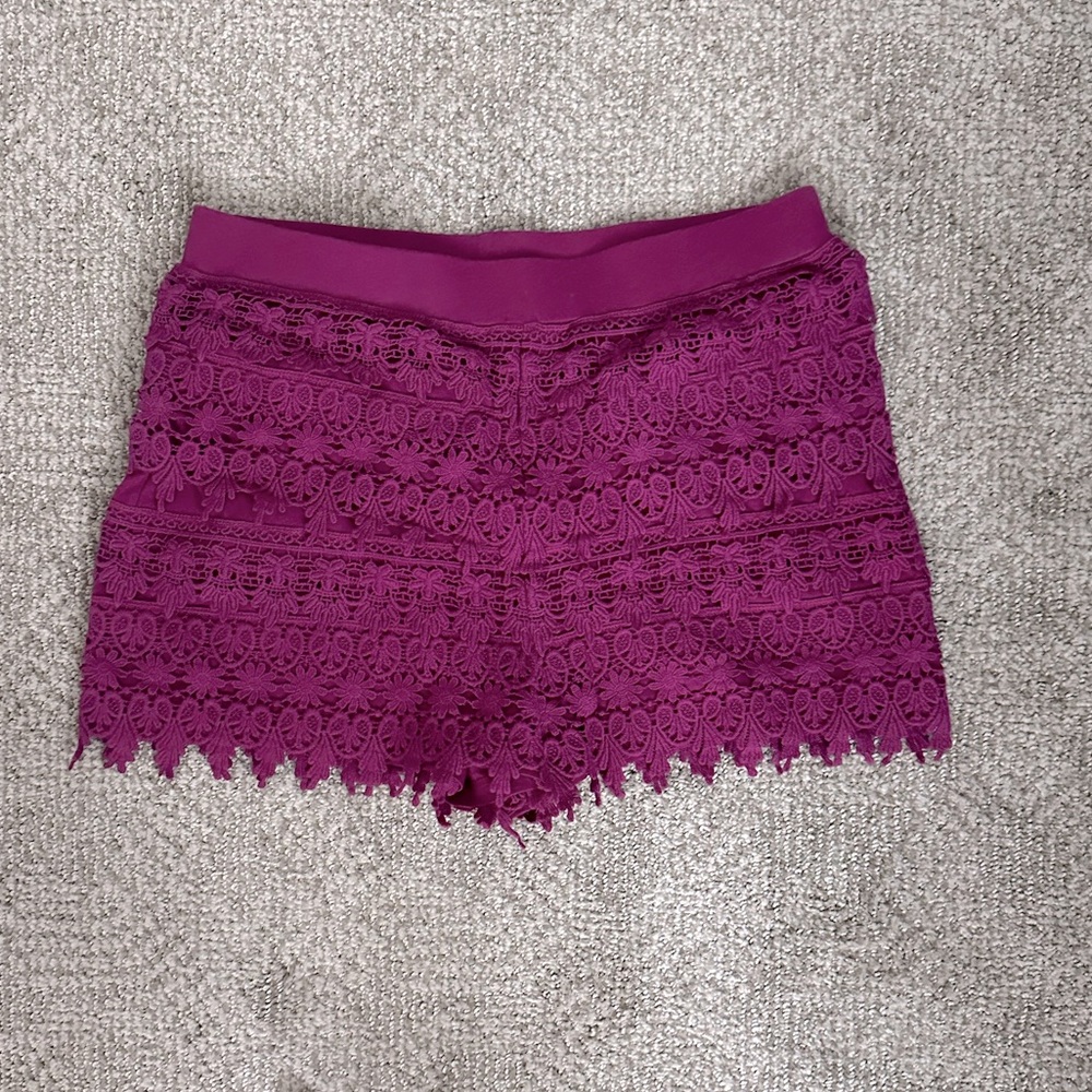 Express crochet embroidered shorts